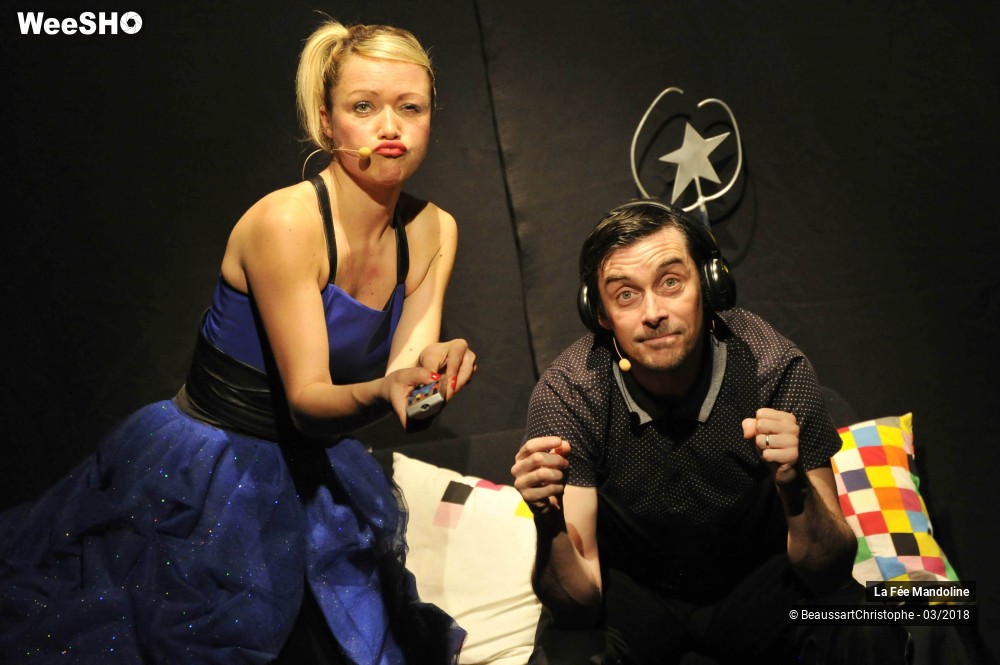 31/51 photos du spectacle Des Clics et Décroche