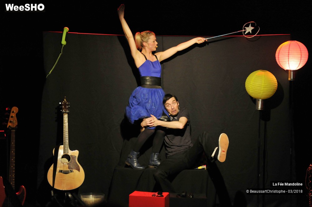 46/51 photos du spectacle Des Clics et Décroche