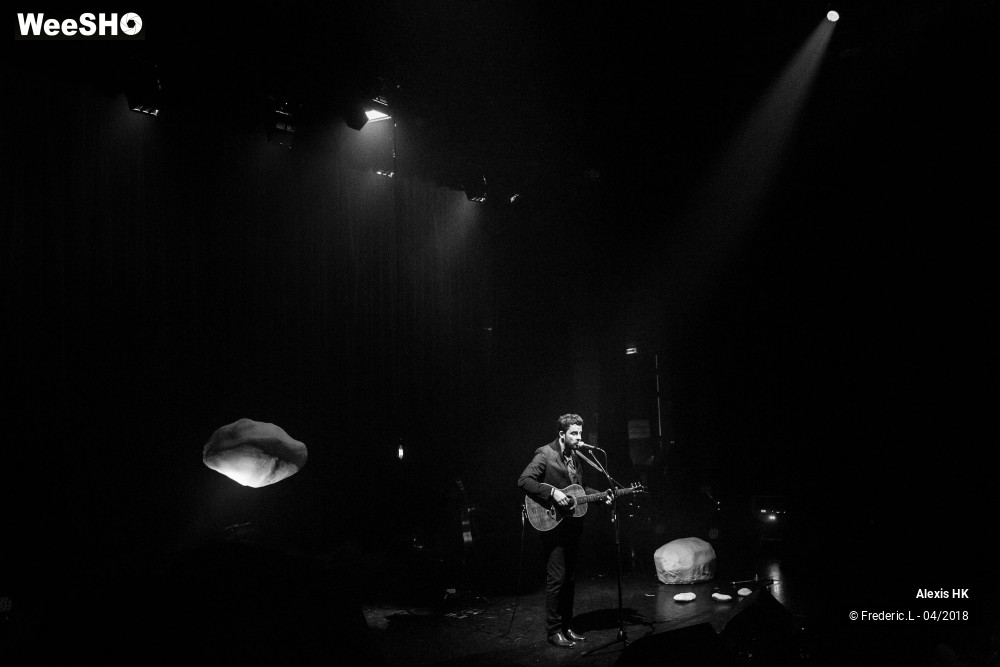 5/35 photos du spectacle Alexis HK