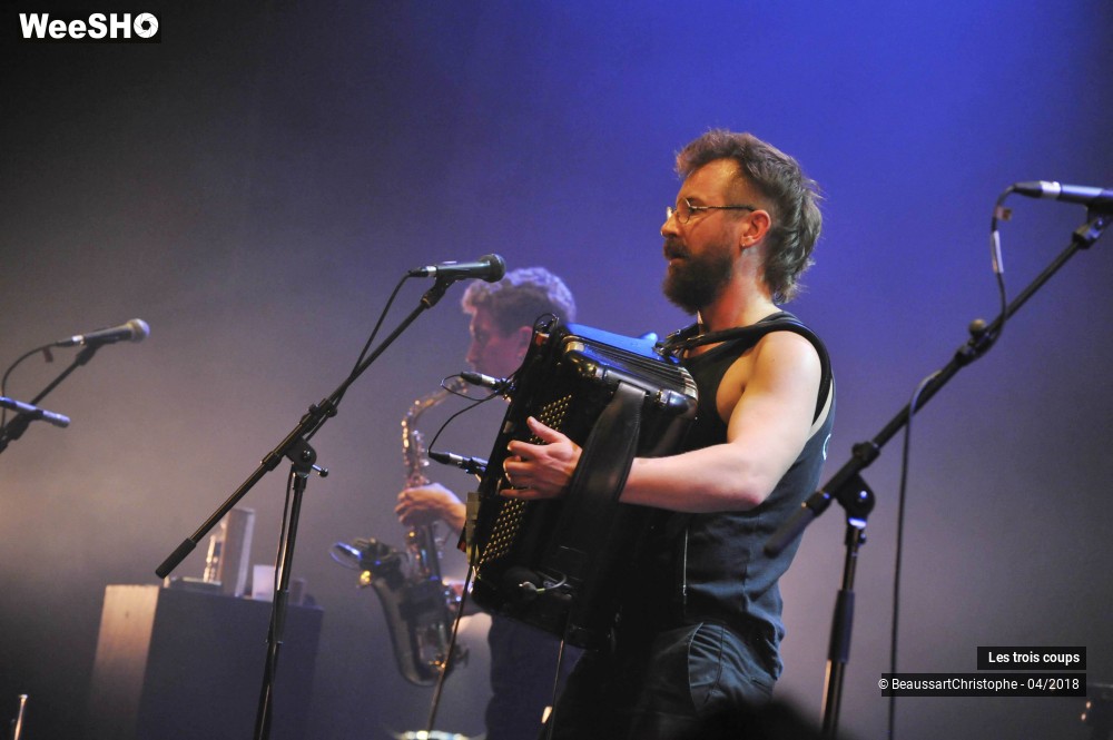 29/30 photos du spectacle Les Trois Coups