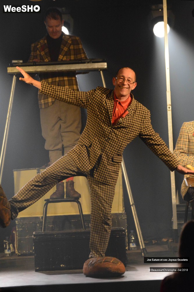 5/51 photos du spectacle Autorisation de sortie