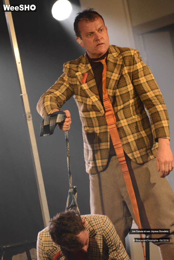 21/51 photos du spectacle Autorisation de sortie