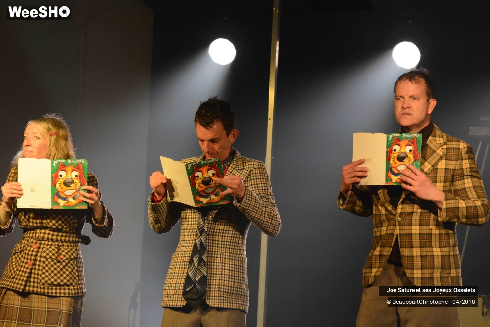 35/51 photos du spectacle Autorisation de sortie