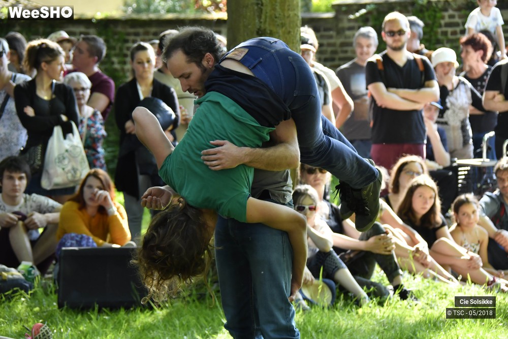 9/31 photos du spectacle Rejoindre le papillon