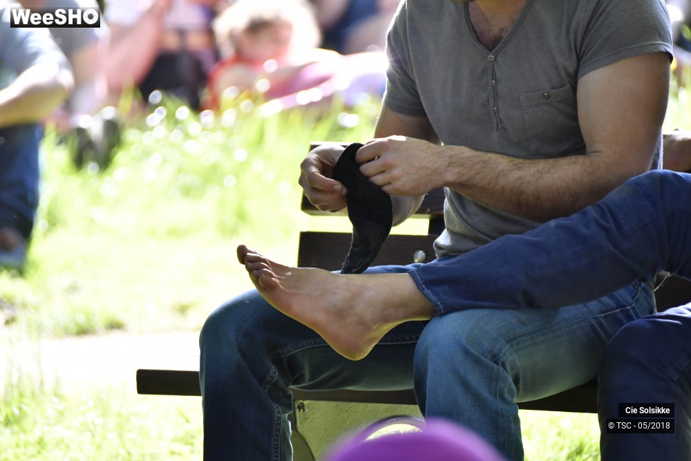 17/31 photos du spectacle Rejoindre le papillon