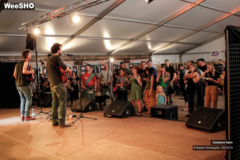 21/30 photos du spectacle Existence Saine