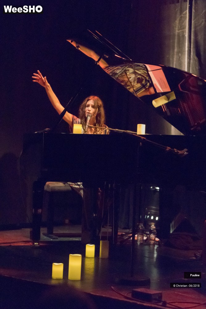 9/48 photos du spectacle Pauline