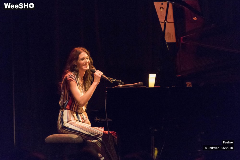 28/48 photos du spectacle Pauline