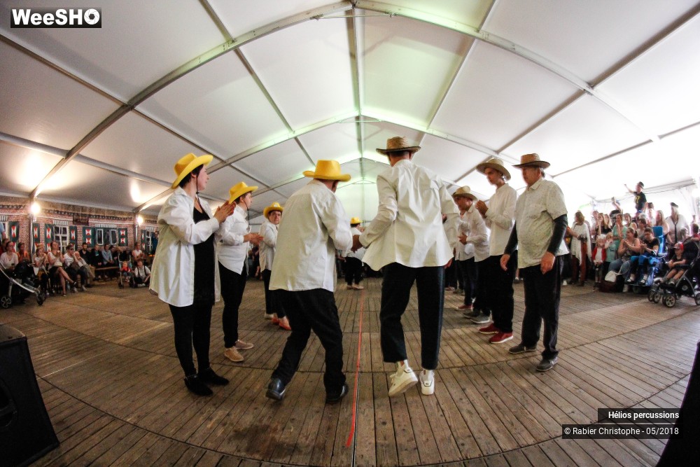 27/47 photos du spectacle Hélios Percussions avec les danseurs de l?APEI du Valenciennois