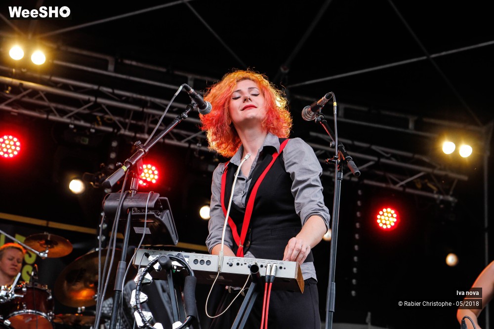 12/46 photos du spectacle Iva nova
