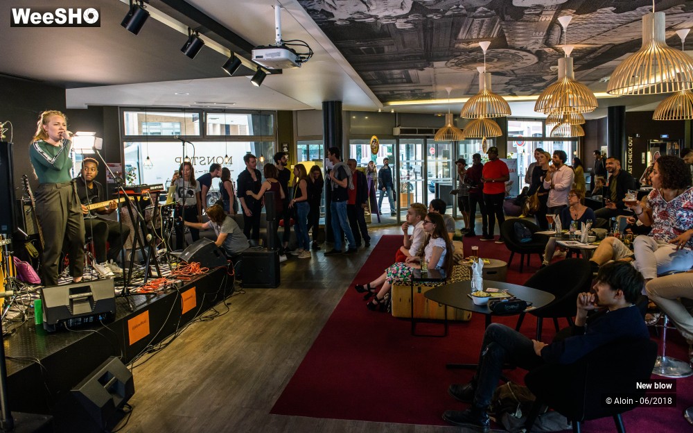 41/41 photos du spectacle New Blow