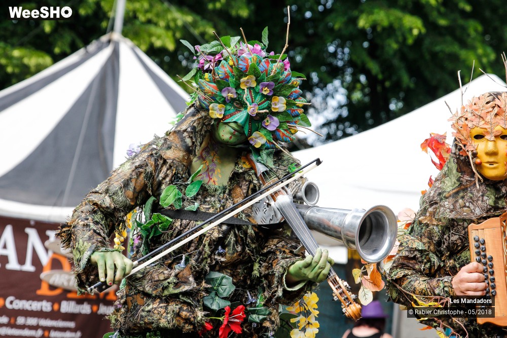 18/24 photos du spectacle Les Mandadors