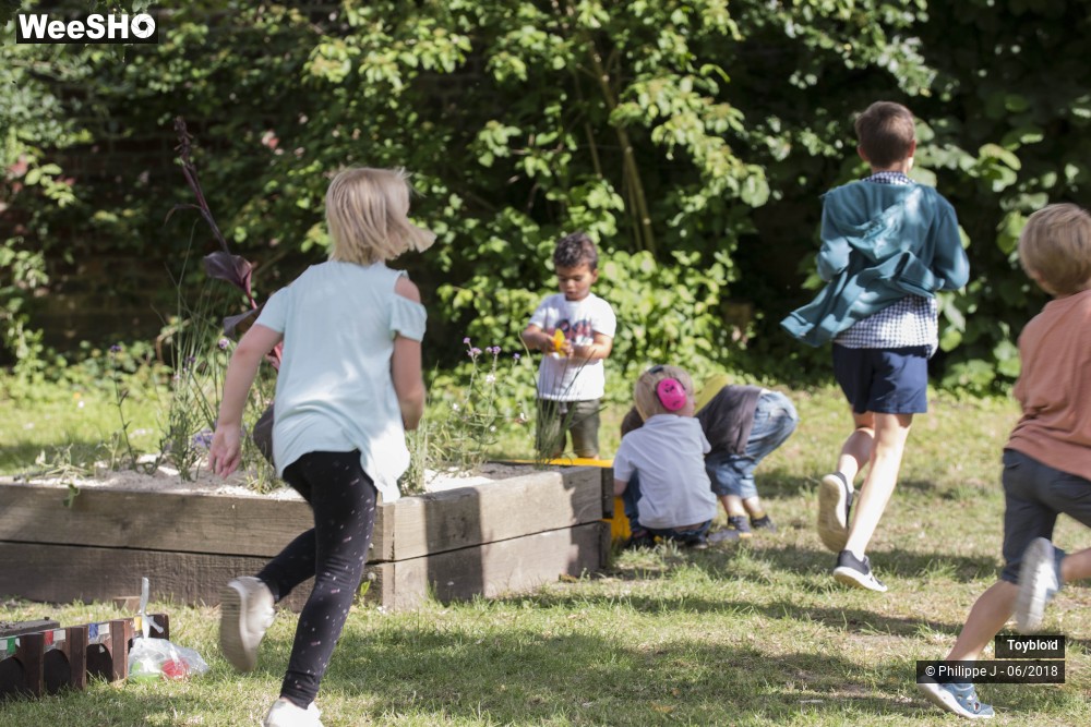 10/20 photos du spectacle Toybloïd