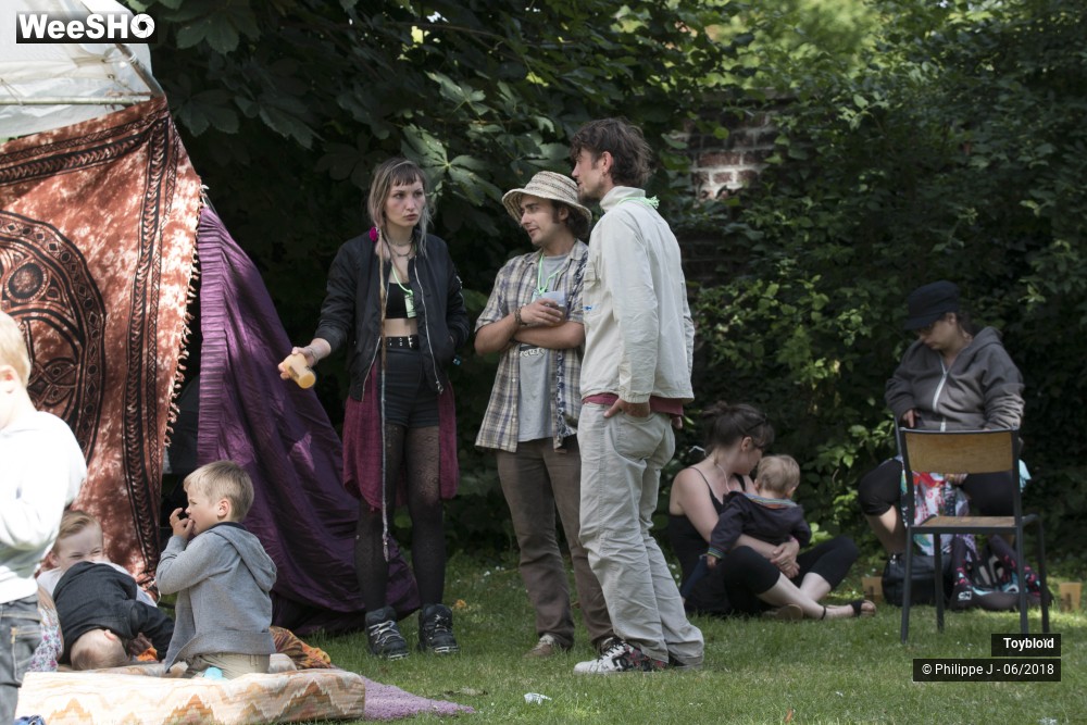 15/20 photos du spectacle Toybloïd