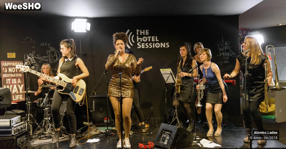 16/33 photos du spectacle Atomic Ladies