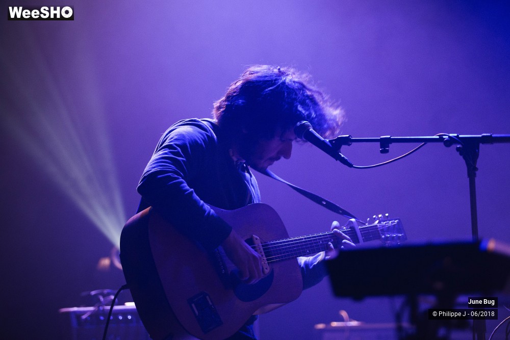 1/13 photos du spectacle June Bug