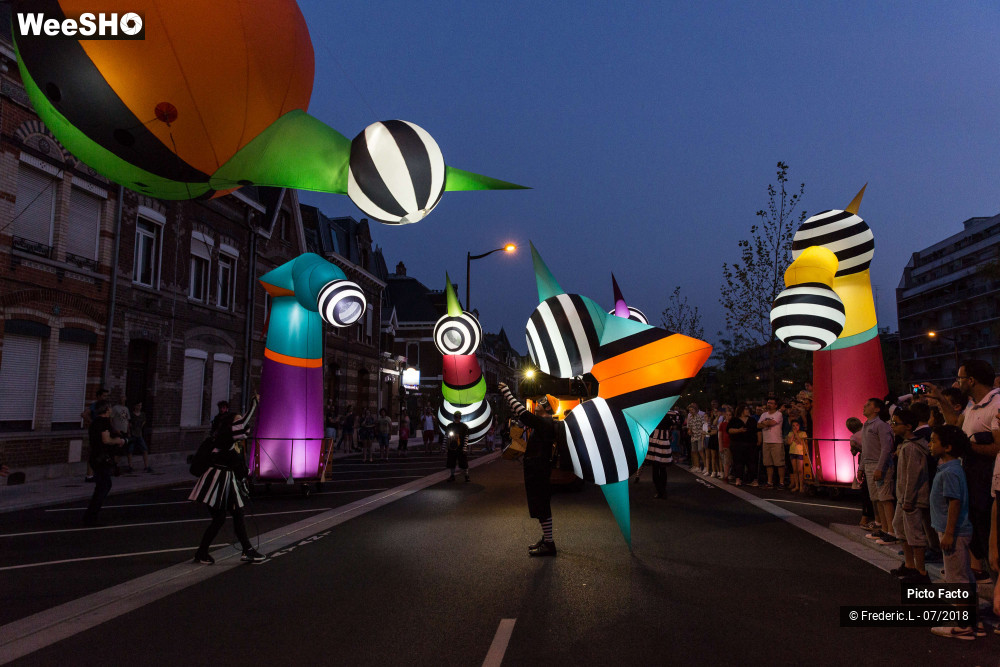 4/72 photos du spectacle Les Lampadophores