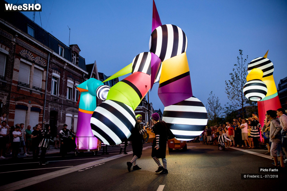 6/72 photos du spectacle Les Lampadophores