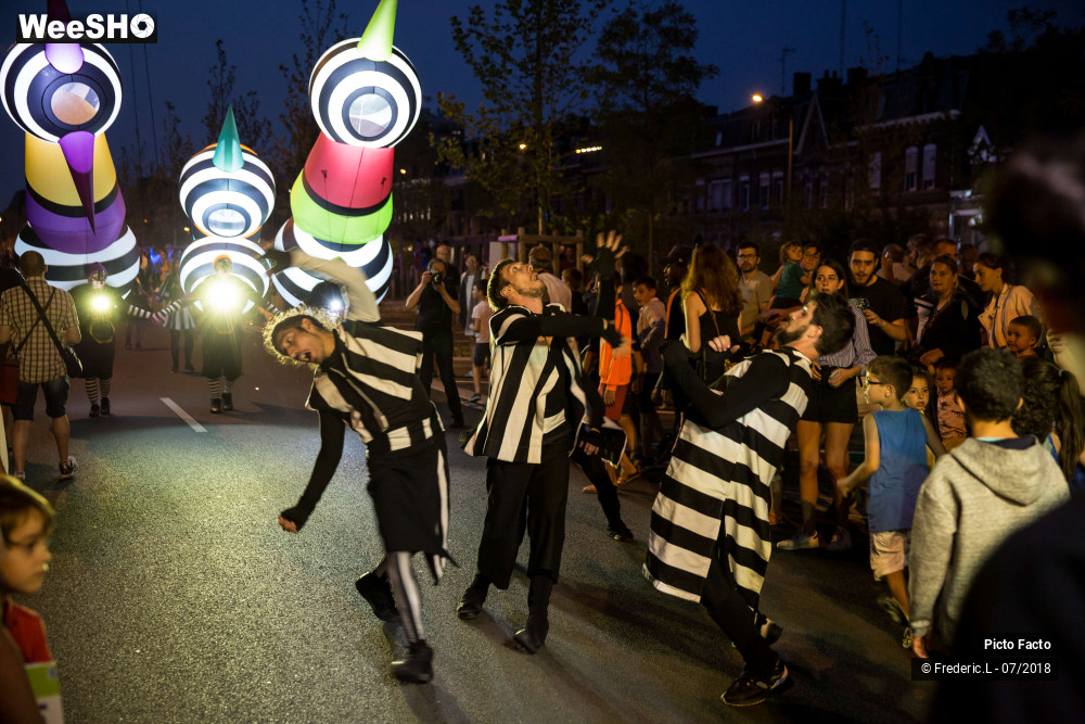 9/72 photos du spectacle Les Lampadophores