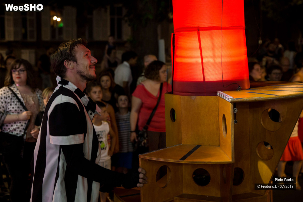 11/72 photos du spectacle Les Lampadophores