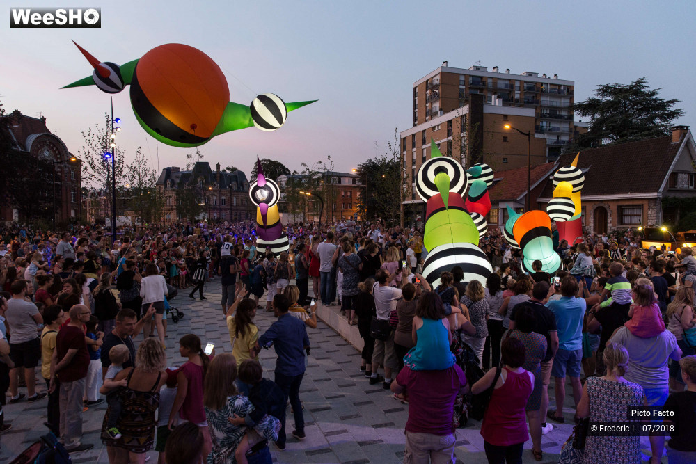 18/72 photos du spectacle Les Lampadophores