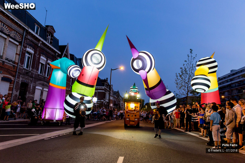 20/72 photos du spectacle Les Lampadophores