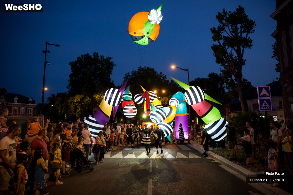 22/72 photos du spectacle Les Lampadophores