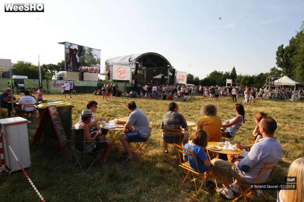 27/49 photos du spectacle festival R4 ambiance