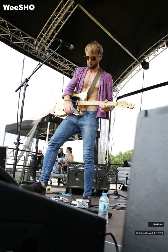 8/27 photos du spectacle the kinds 