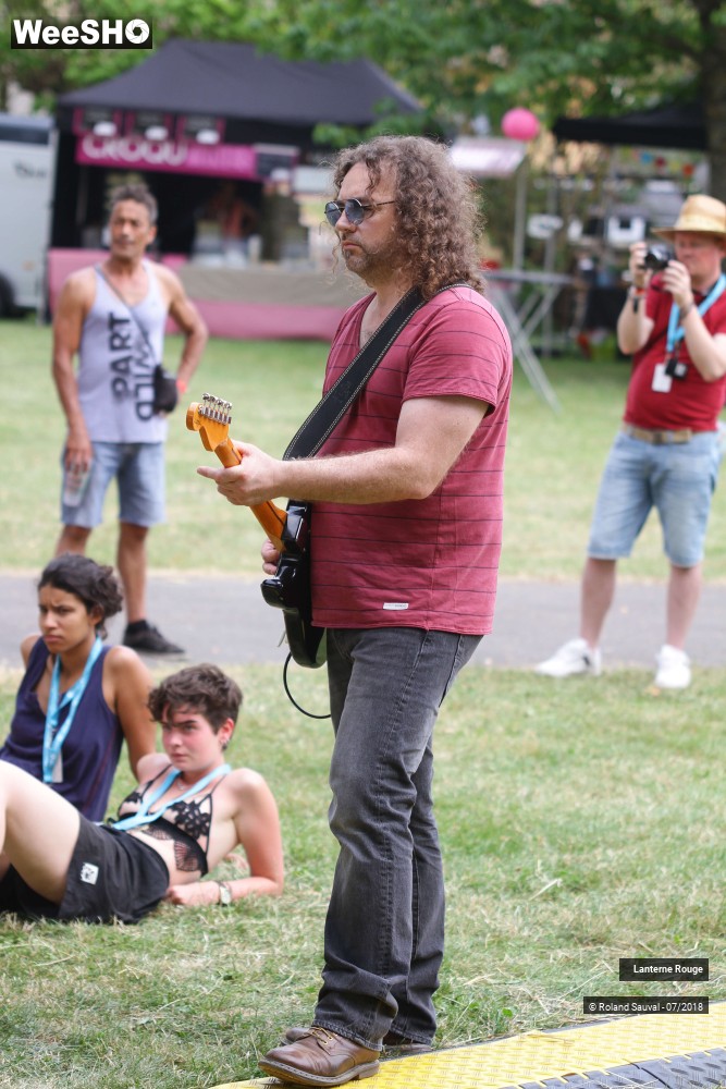 6/50 photos du spectacle Lanterne Rouge 