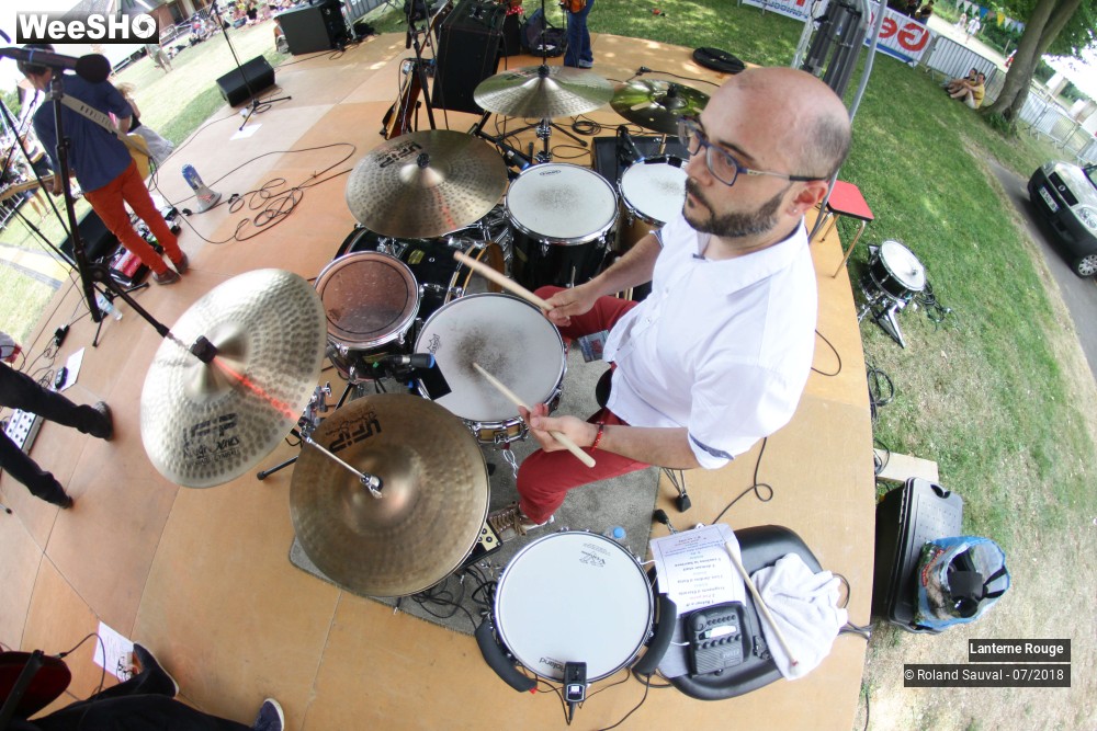 38/50 photos du spectacle Lanterne Rouge 