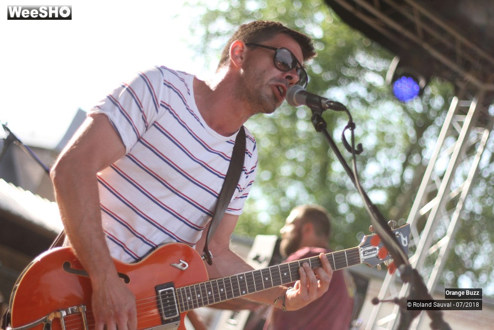 20/39 photos du spectacle Orange buzz