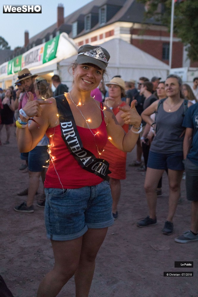 2/31 photos du spectacle Main Square Festival Ambiance 3