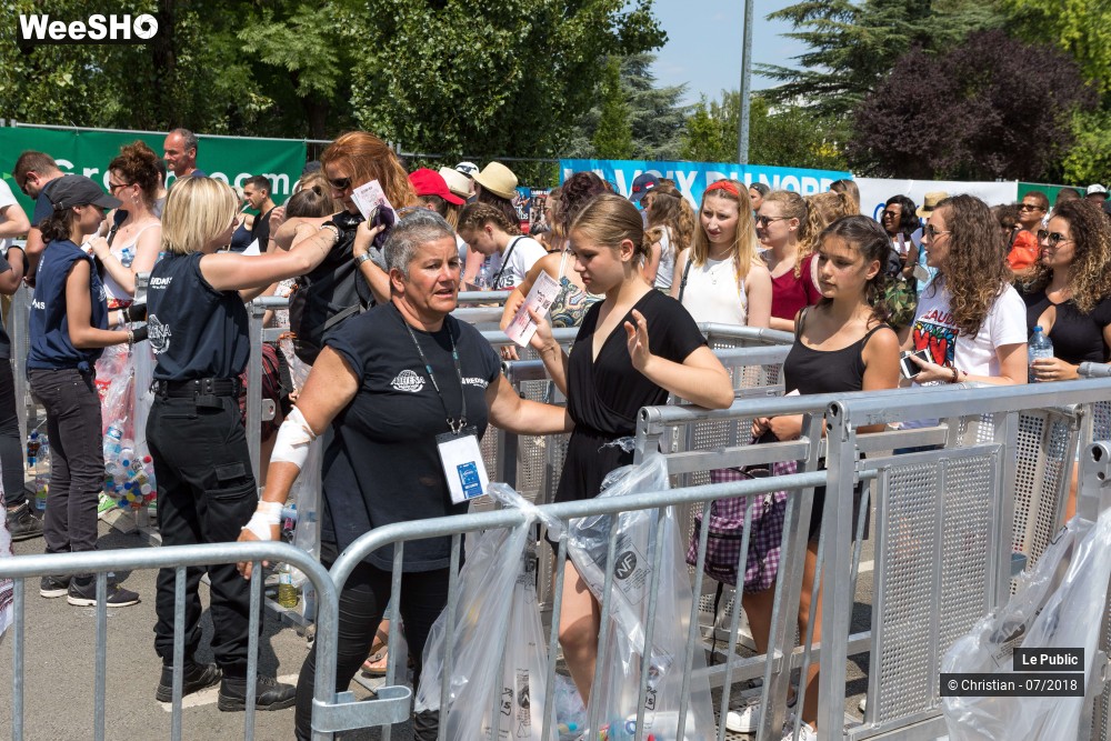 4/31 photos du spectacle Main Square Festival Ambiance 3