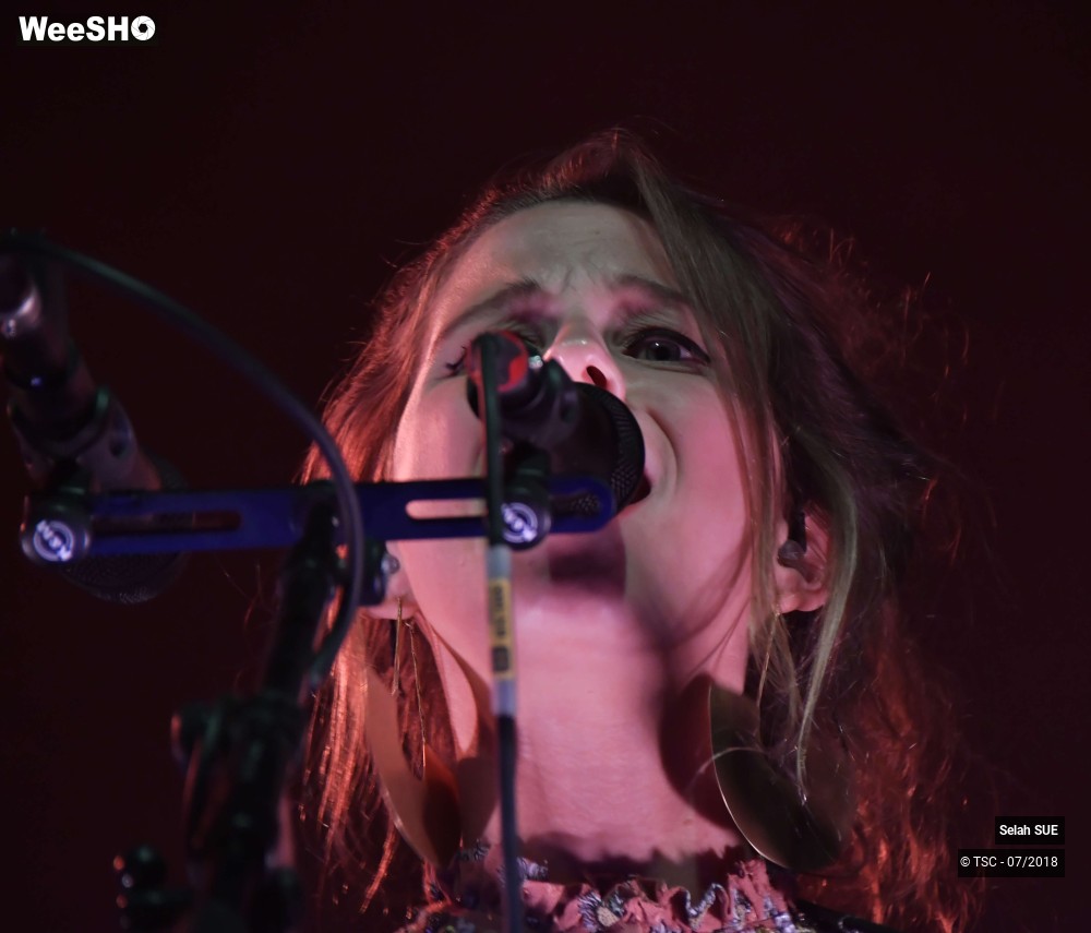 2/10 photos du spectacle Selah Sue Acoustic