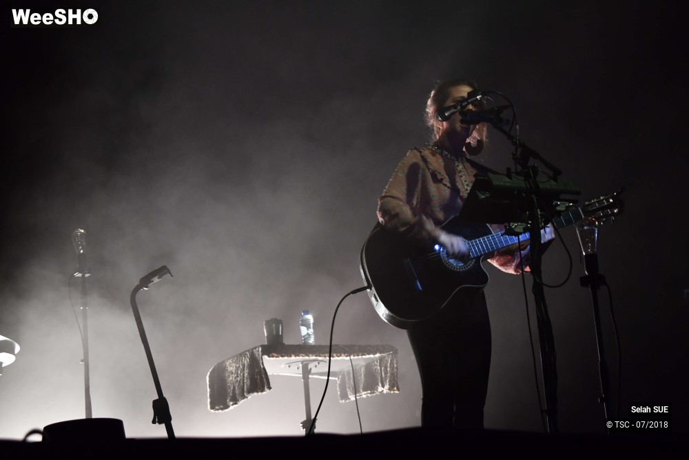3/10 photos du spectacle Selah Sue Acoustic