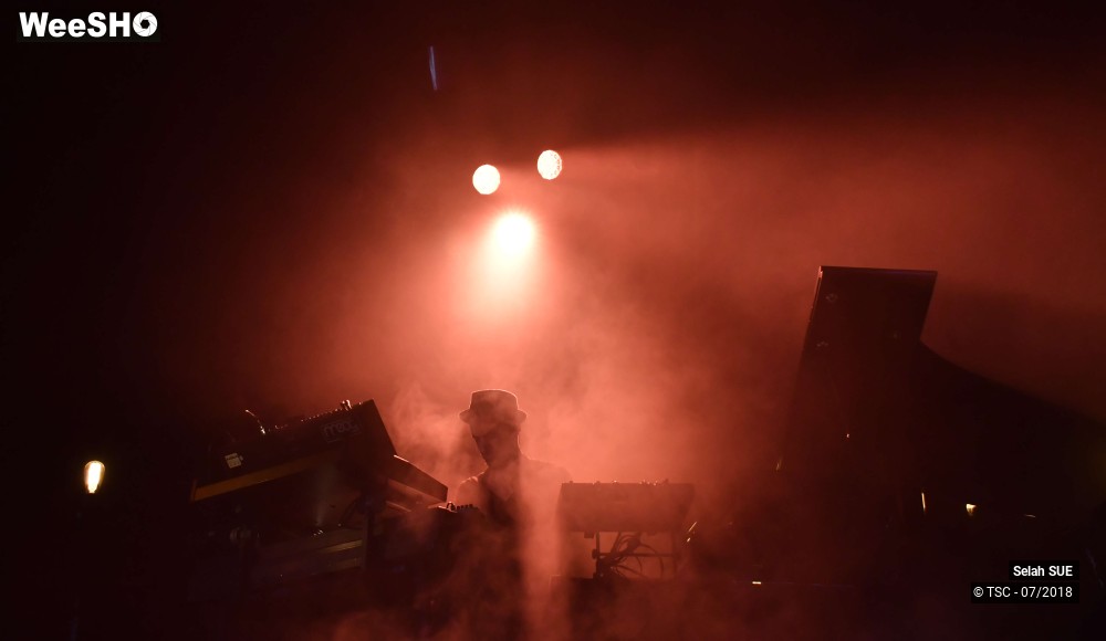 9/10 photos du spectacle Selah Sue Acoustic