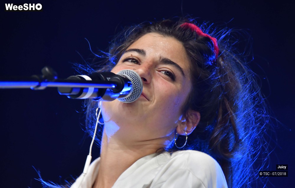 23/29 photos du spectacle Juicy