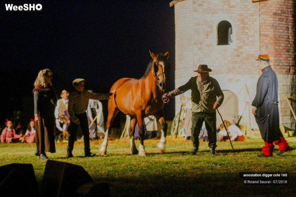 40/51 photos du spectacle  son et lumiere poziere partie 2