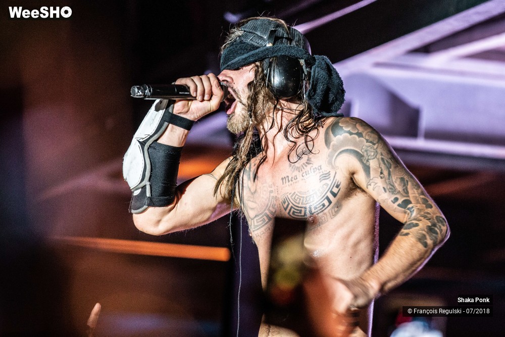 25/26 photos du spectacle Shaka Ponk