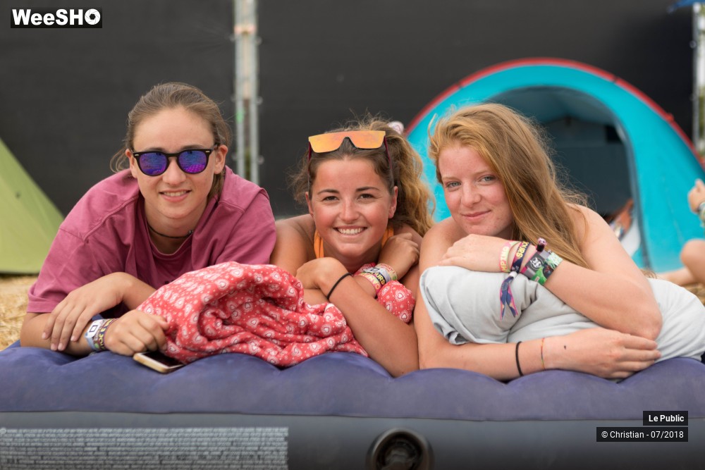 15/49 photos du spectacle Festival Les Nuits Secrètes 2018 : Ambiance sur le camping