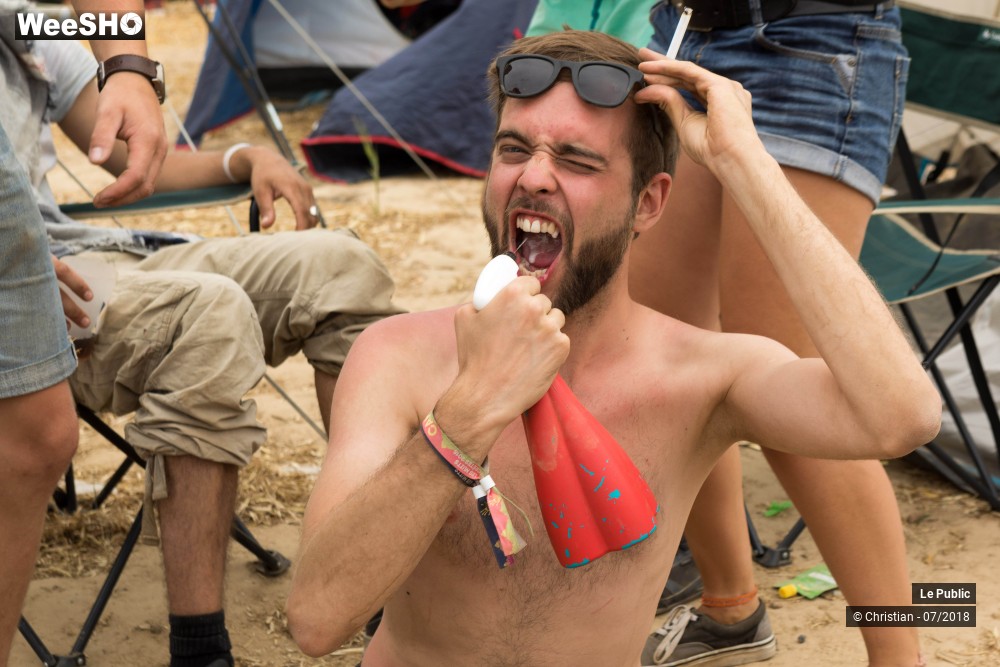 23/49 photos du spectacle Festival Les Nuits Secrètes 2018 : Ambiance sur le camping