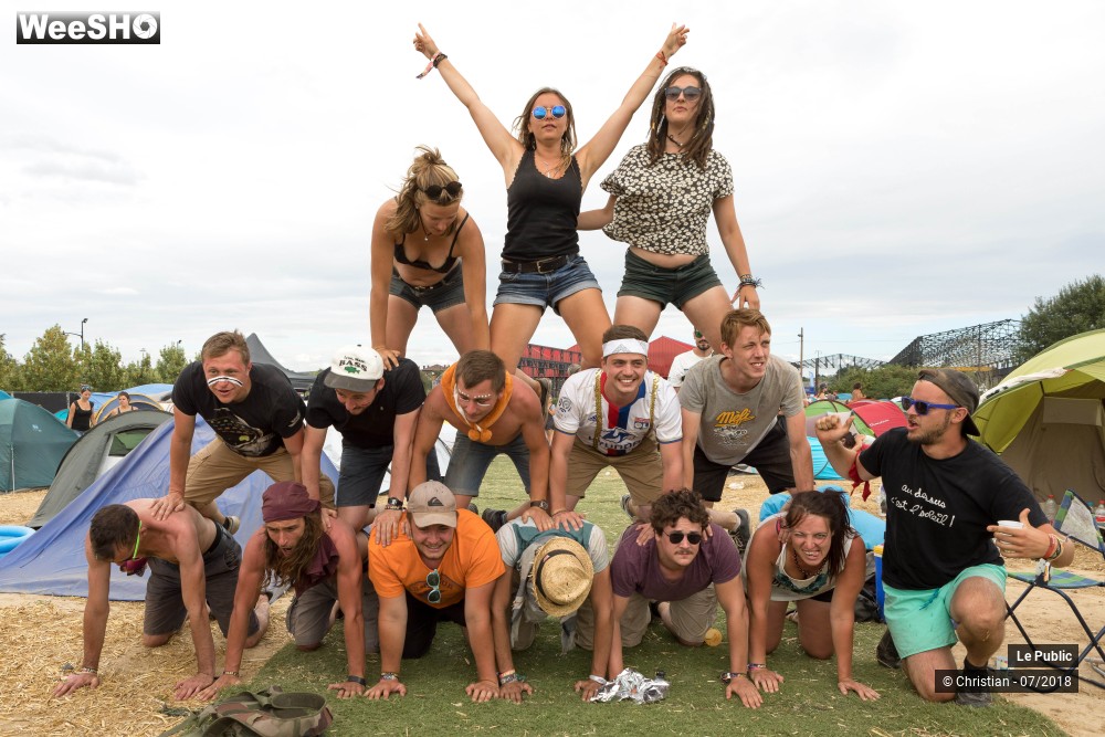 45/49 photos du spectacle Festival Les Nuits Secrètes 2018 : Ambiance sur le camping