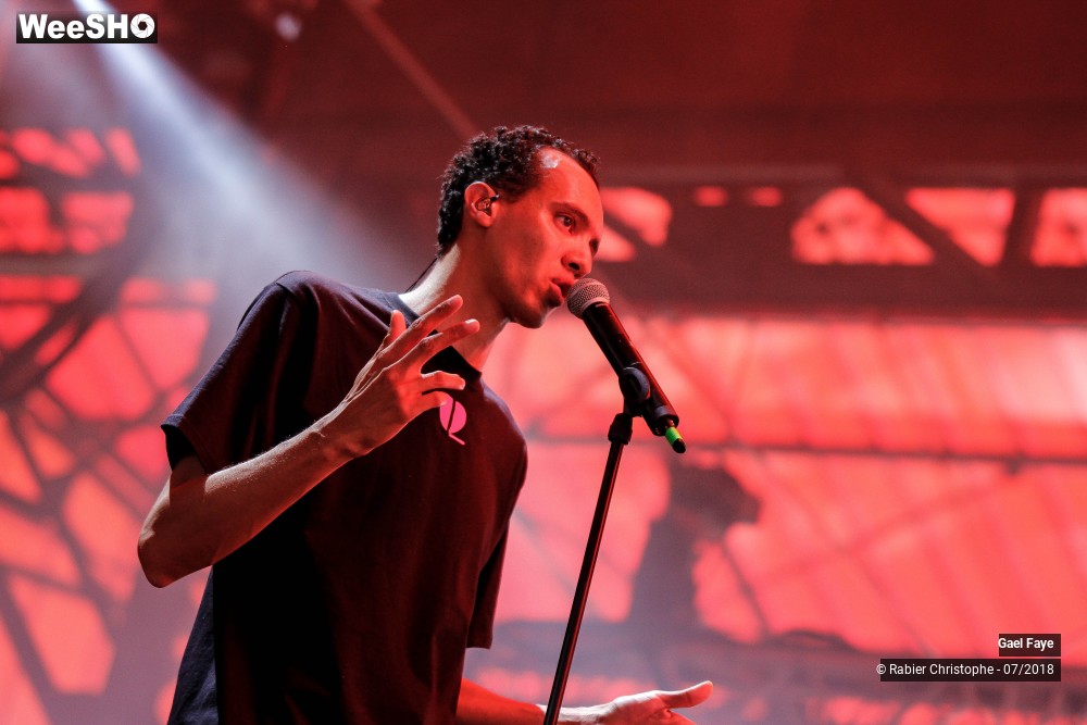 8/30 photos du spectacle Gael Faye