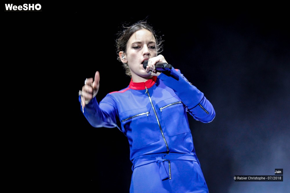 8/31 photos du spectacle Jain