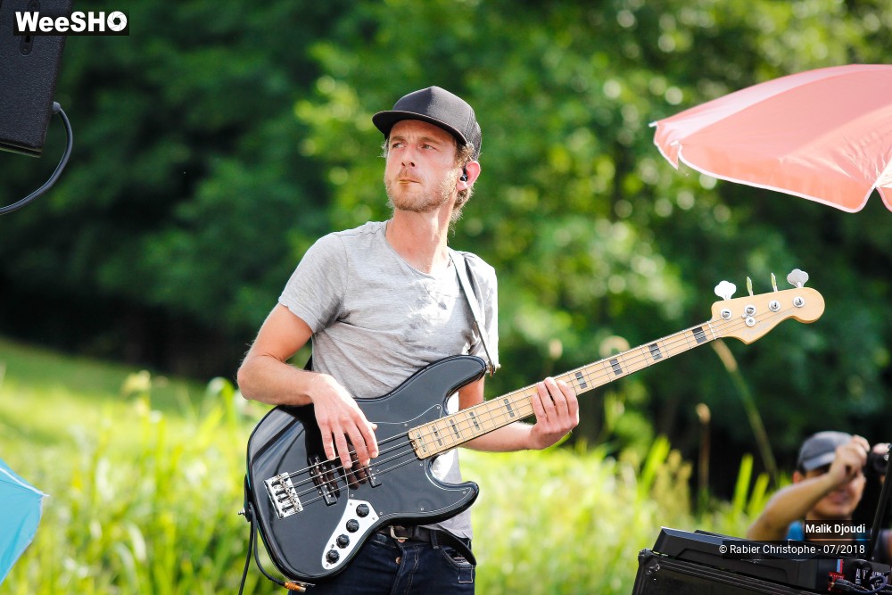 4/20 photos du spectacle Malik Djoudi