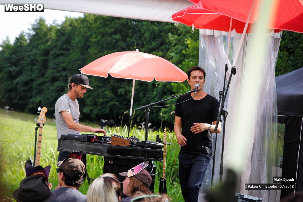 15/20 photos du spectacle Malik Djoudi