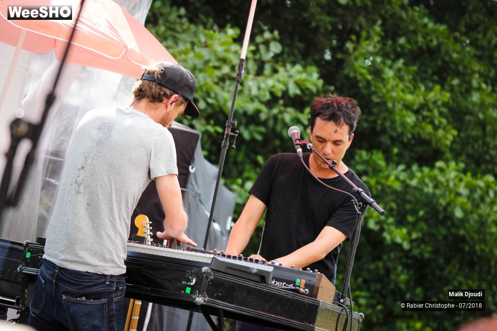 16/20 photos du spectacle Malik Djoudi