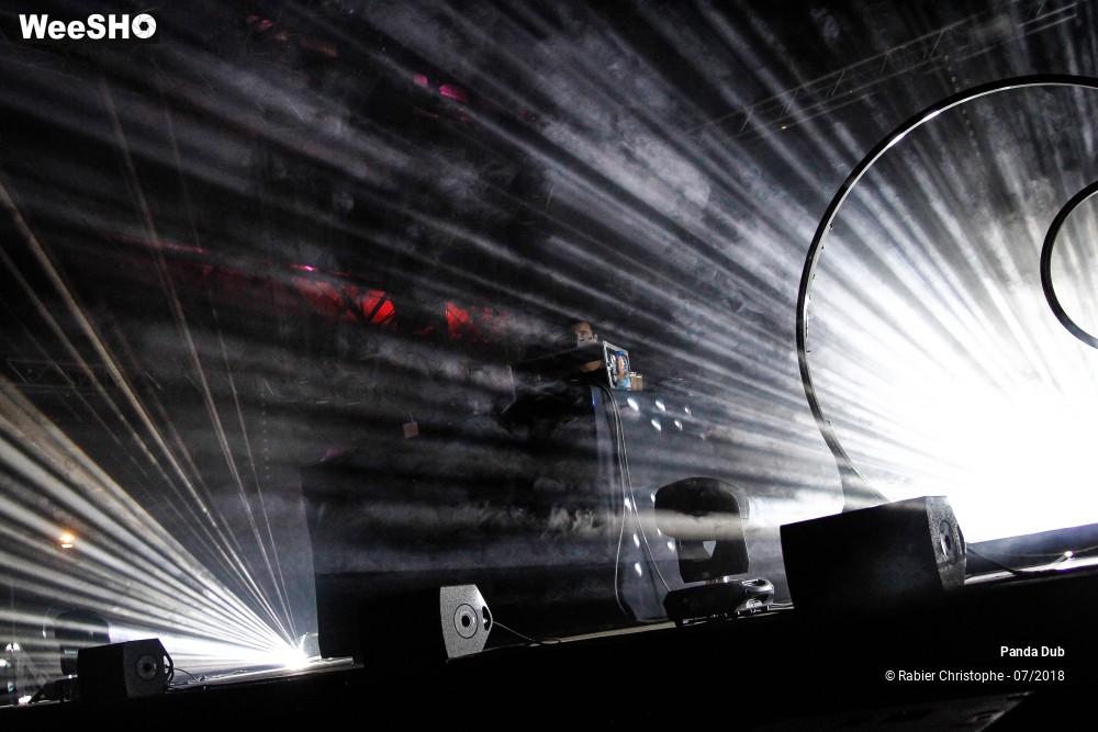 11/13 photos du spectacle Panda Dub