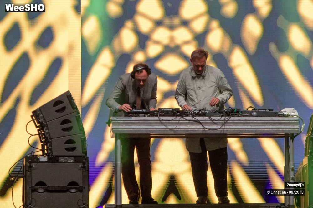 9/18 photos du spectacle 2manydj's